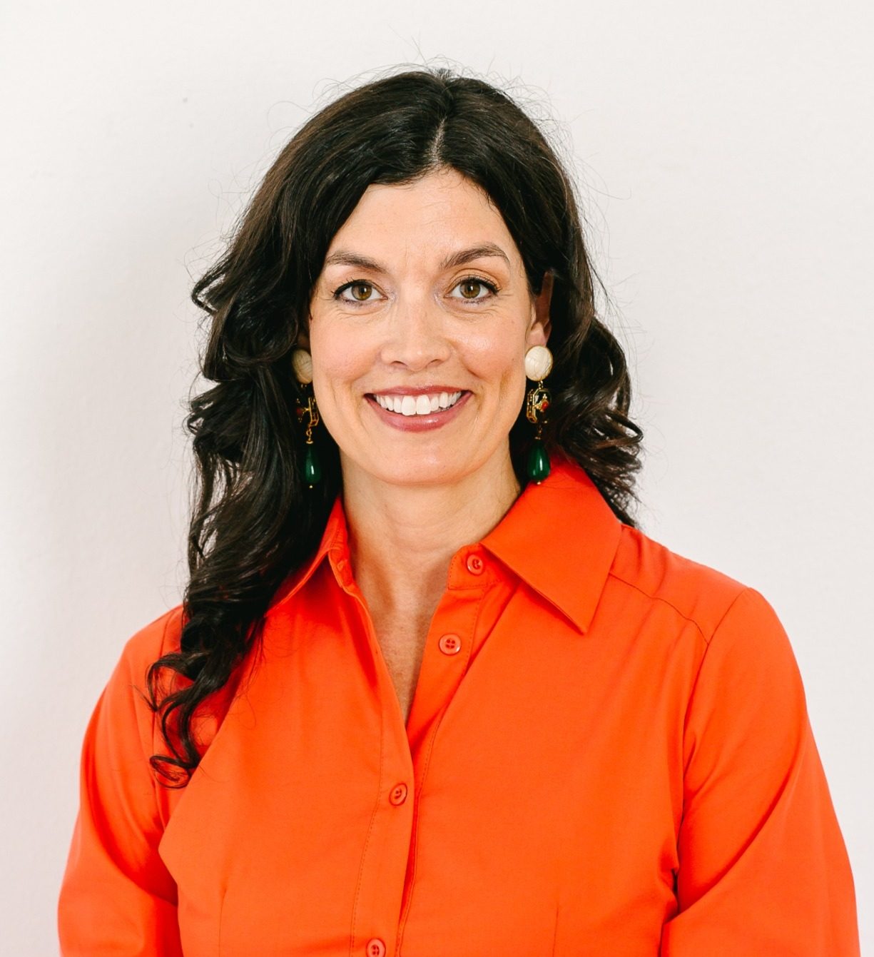 Dr. Kelly Davis, PT, DPT, FAAOMPT, owner of Hands on Health